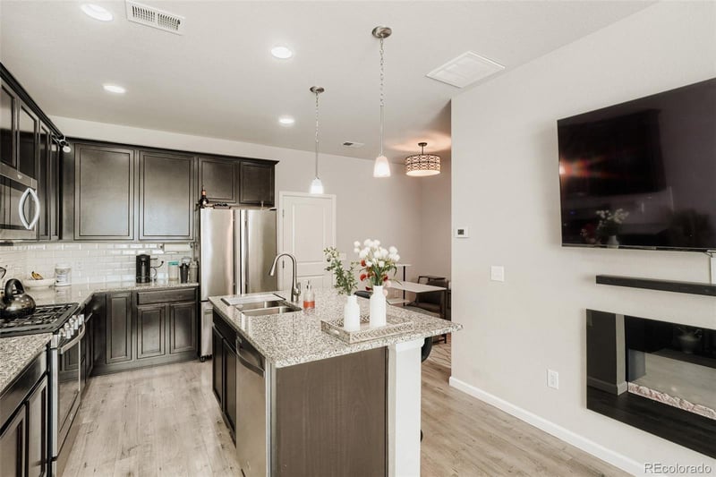 15476 W 64th Loop #B, Arvada, CO 80007
