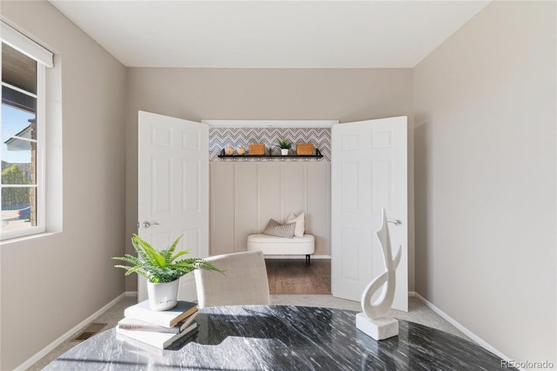 4482 Ukraine Ct, Aurora, CO 80015