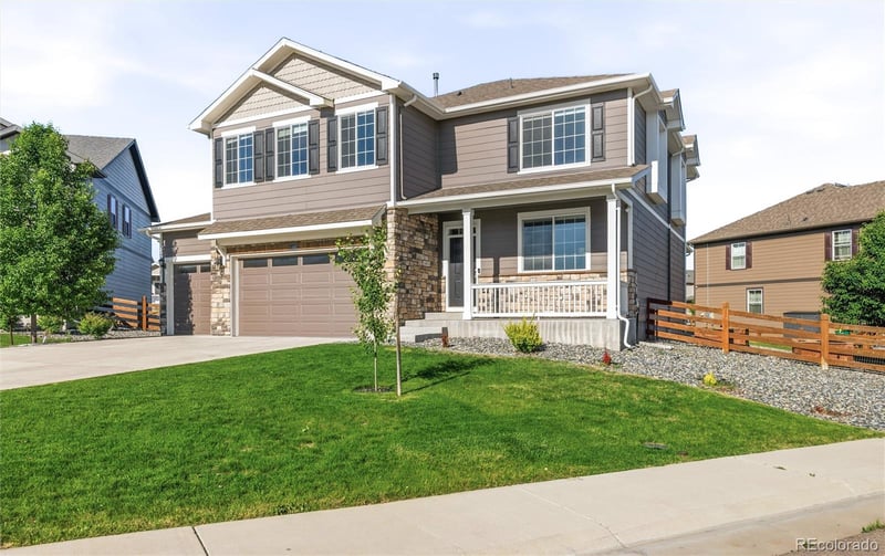 4482 Ukraine Ct, Aurora, CO 80015