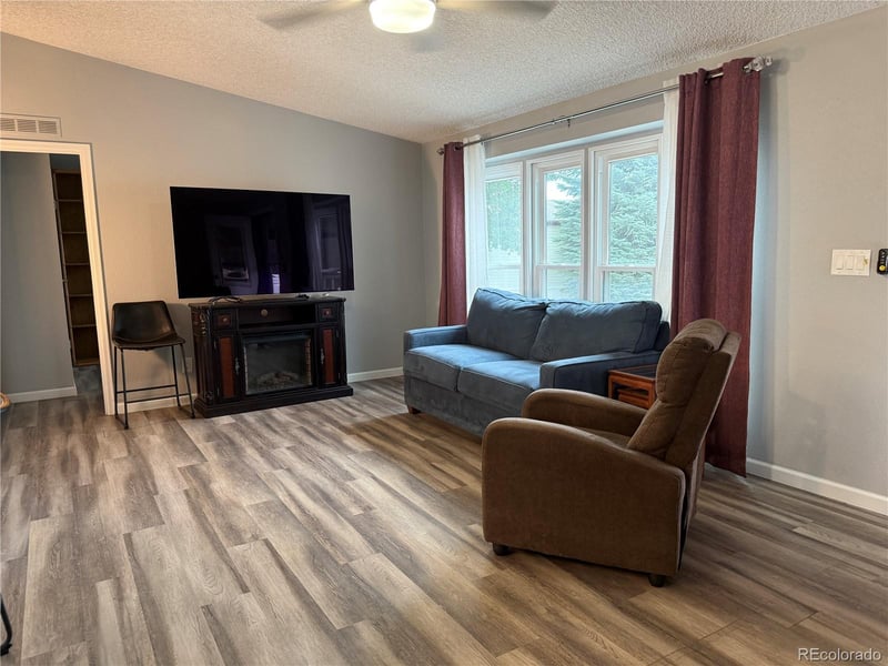 1865 Sandstone Ct, Loveland, CO 80537