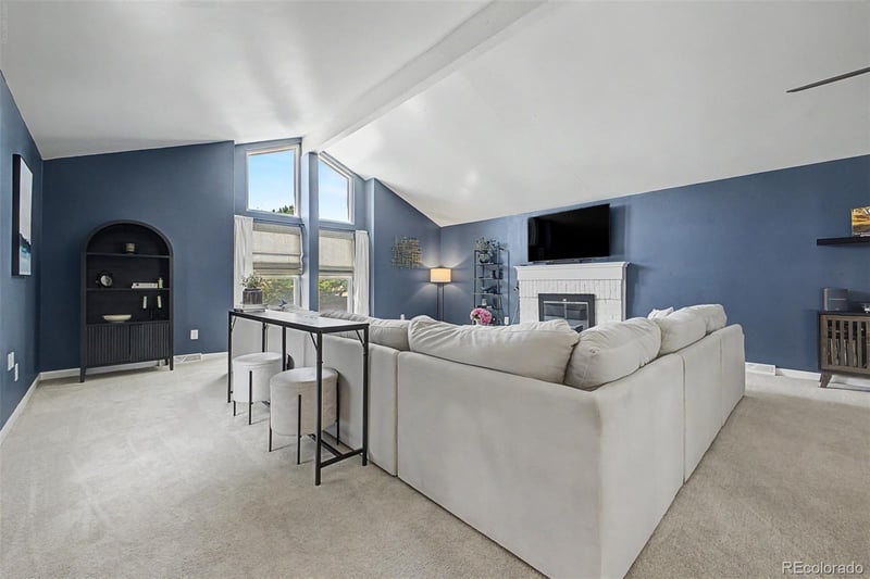 12120 Amherst Cir, Aurora, CO 80014