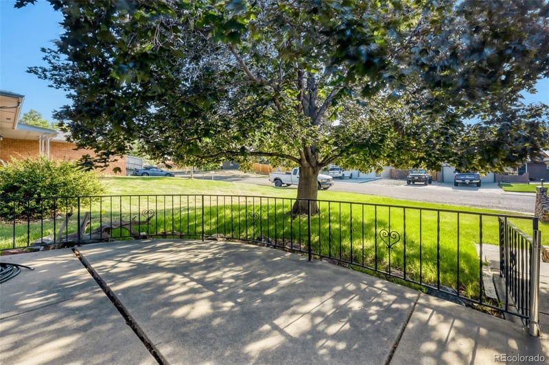6140 Wright St, Arvada, CO 80004