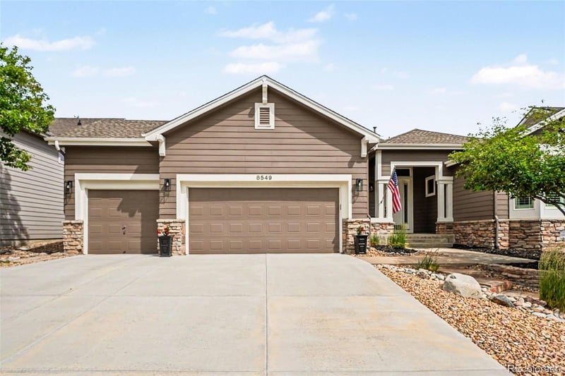 8549 Winter Berry Dr, Castle Rock, CO 80108