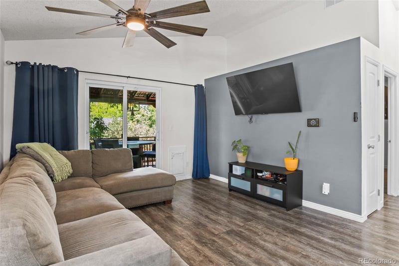 5301 Aspen Ave, Castle Rock, CO 80104