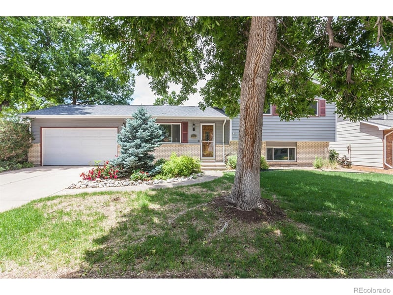 2549 Newport Dr, Fort Collins, CO 80526