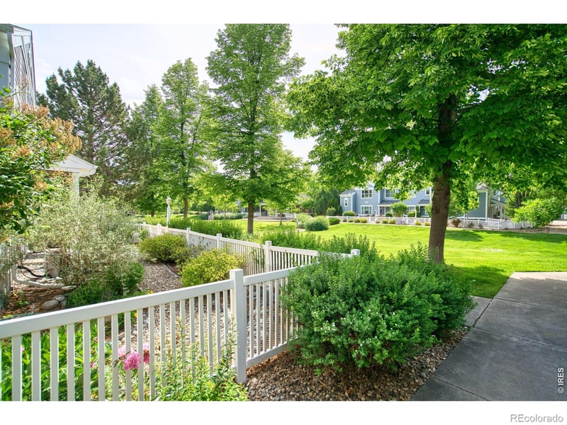 2011 Grays Peak Dr #201, Loveland, CO 80538