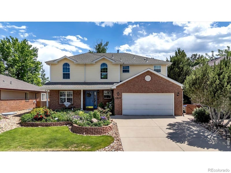 2607 Falcon Dr, Longmont, CO 80503