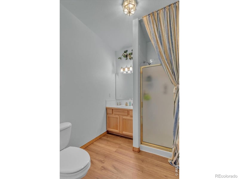 2607 Falcon Dr, Longmont, CO 80503