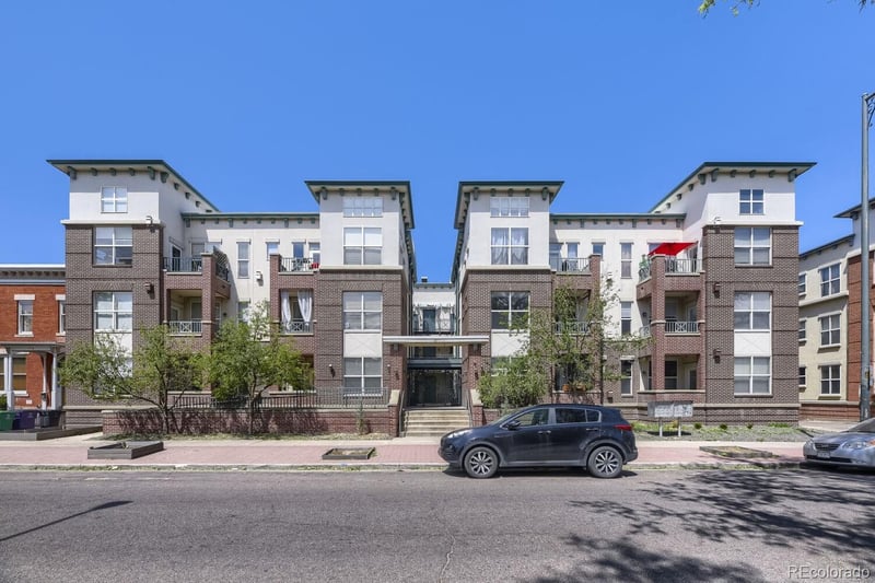 1727 Pearl St #204, Denver, CO 80203
