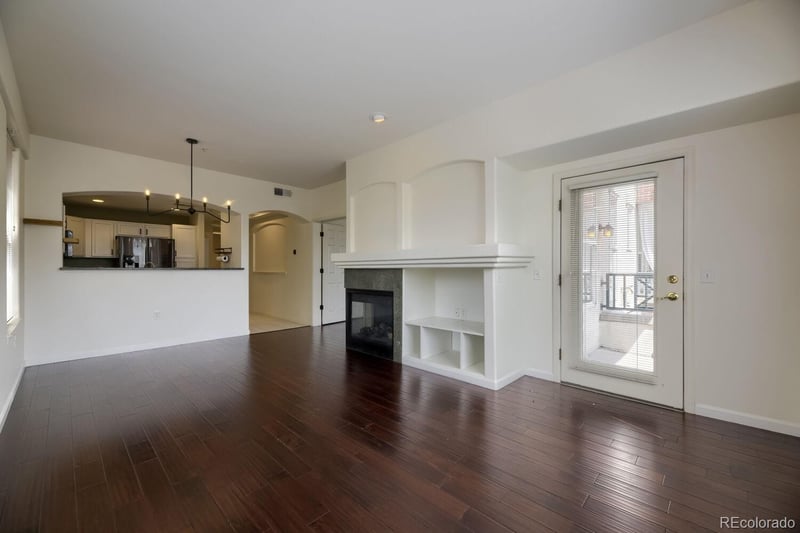 1727 Pearl St #204, Denver, CO 80203