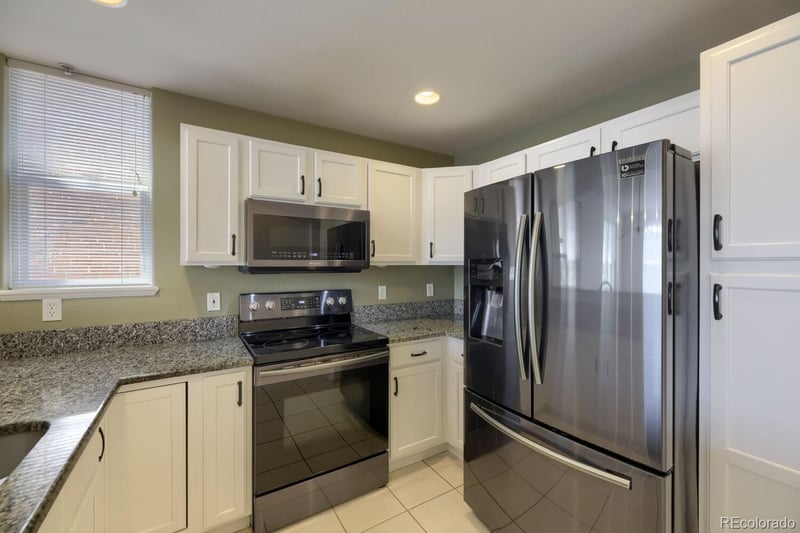 1727 Pearl St #204, Denver, CO 80203