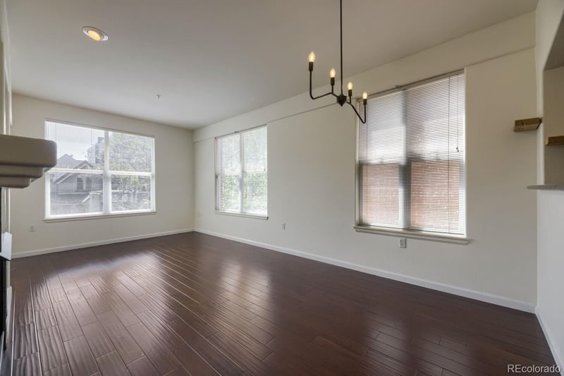 1727 Pearl St #204, Denver, CO 80203