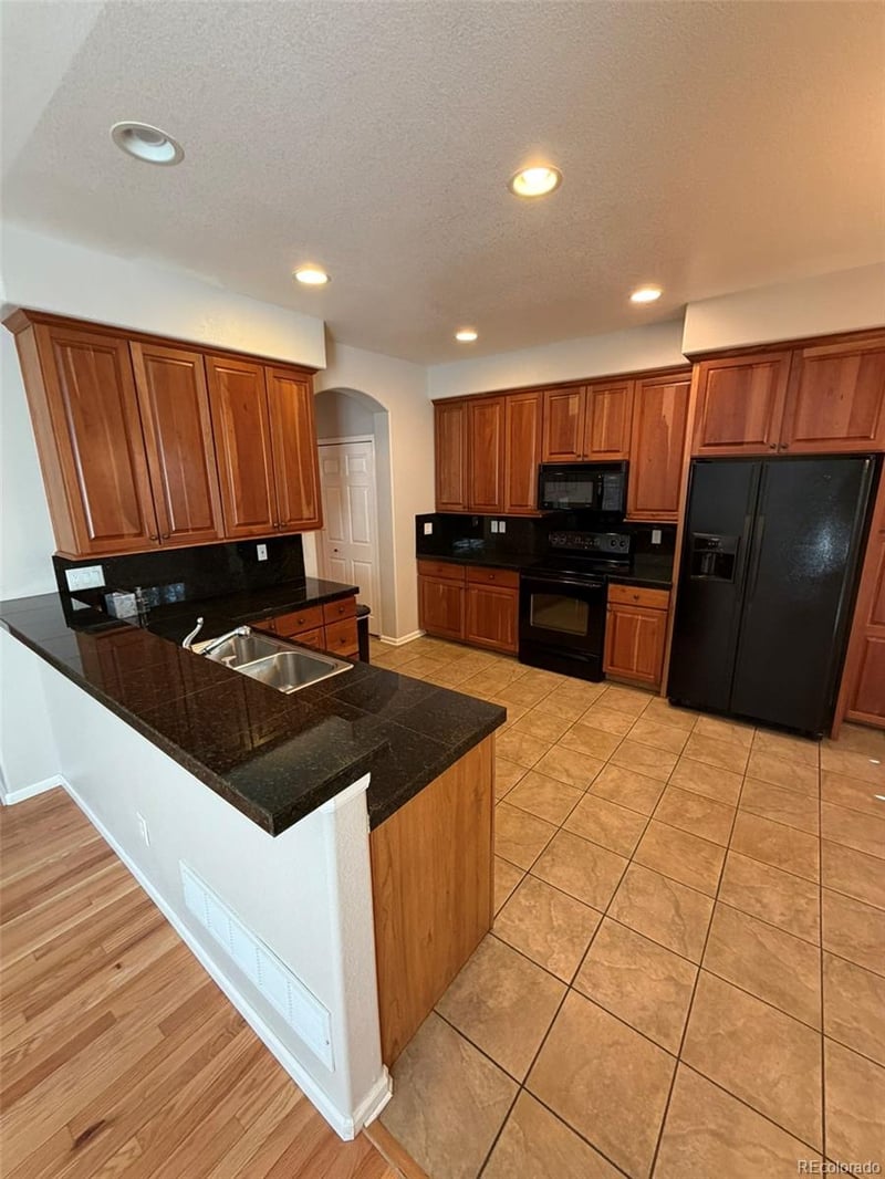 203 Oneida Ct, Denver, CO 80220