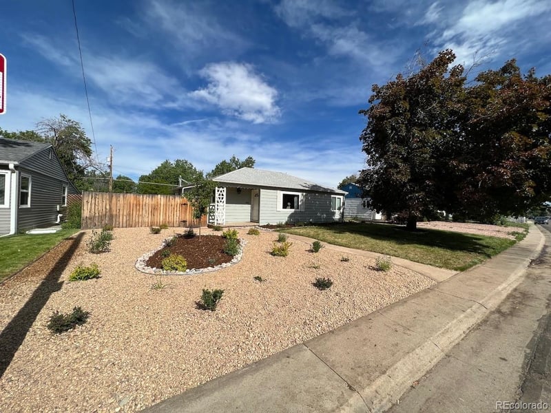 827 Umatilla Way, Denver, CO 80223