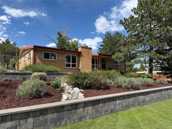 10105 W 17th Pl, Lakewood, CO 80215