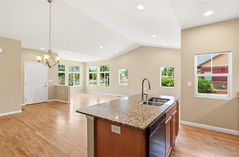 3582 E 124th Pl, Thornton, CO 80241
