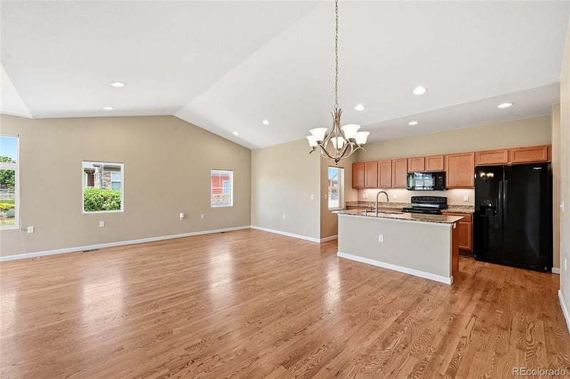 3582 E 124th Pl, Thornton, CO 80241