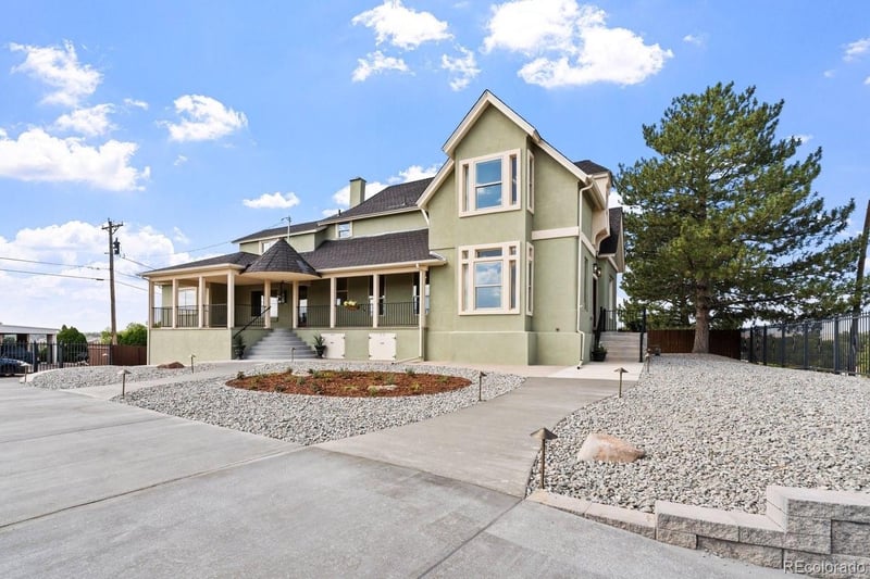708 18th St, Pueblo, CO 81003