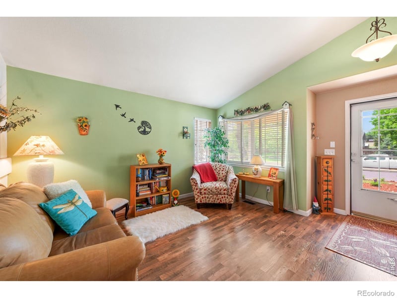 103 Red Oak Ct, Erie, CO 80516