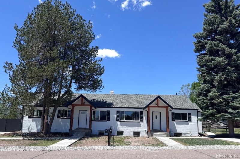 1103-1105 Vance St, Lakewood, CO 80214