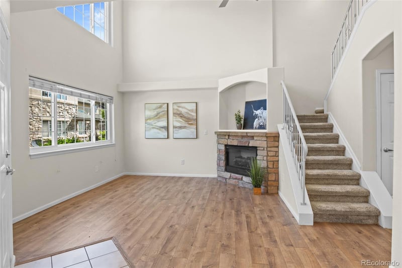 1435 S Chambers Rd #102, Aurora, CO 80017