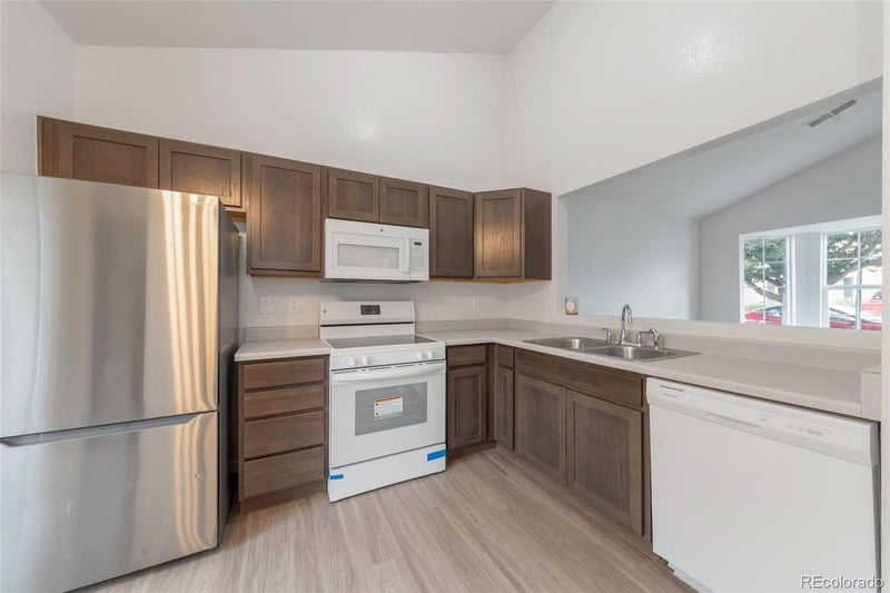 1728 Eagle St #E, Aurora, CO 80011