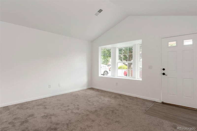 1728 Eagle St #E, Aurora, CO 80011