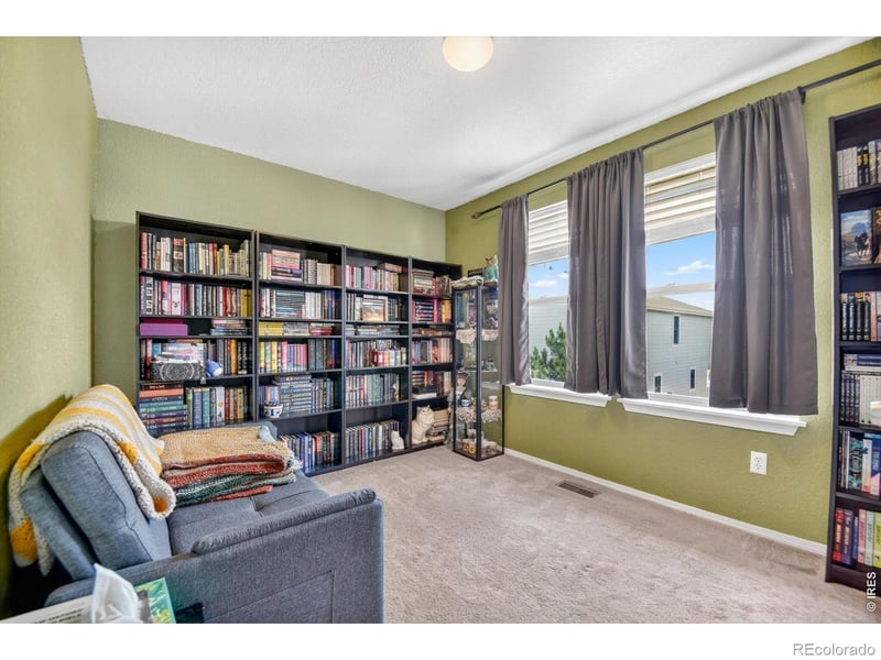 531 Sterling Ln, Dacono, CO 80514