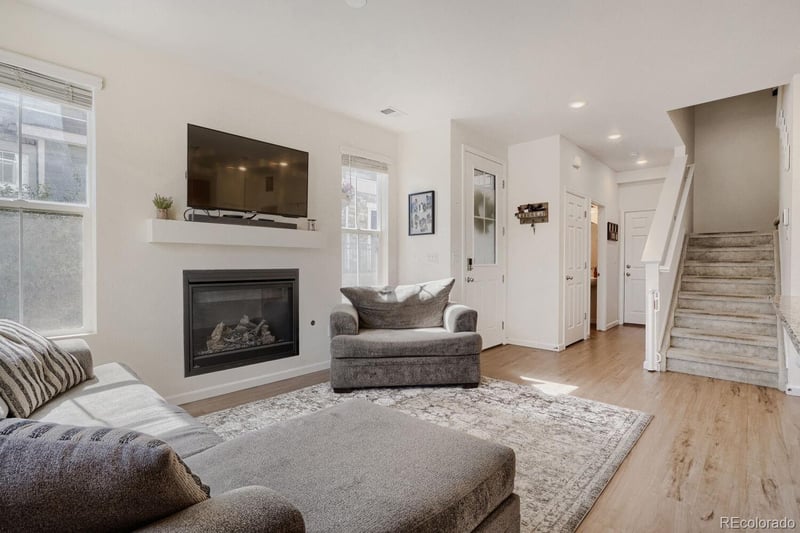 23588 Ida Dr #D, Aurora, CO 80016