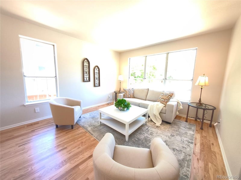 2358 Weatherstone Cir, Littleton, CO 80126