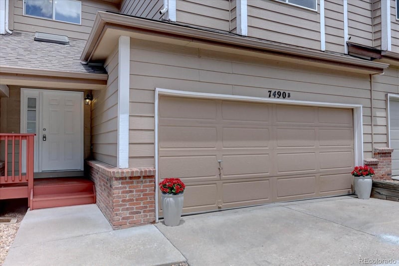 7490 B Coal Mine Ave, Littleton, CO 80123