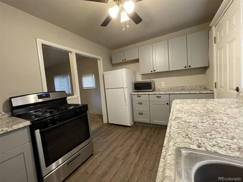 372 Stuart St, Denver, CO 80219