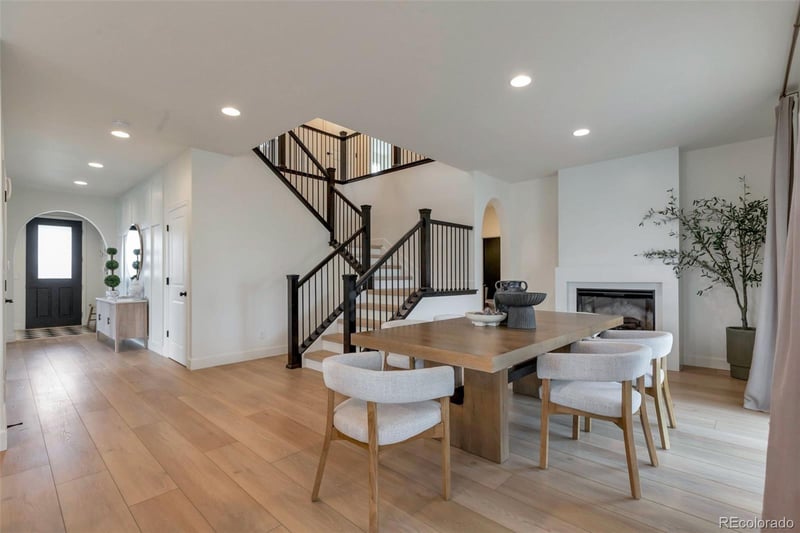 7029 W Warren Ave, Lakewood, CO 80227