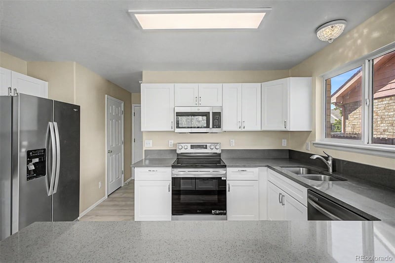 405 116th Ave, Northglenn, CO 80234