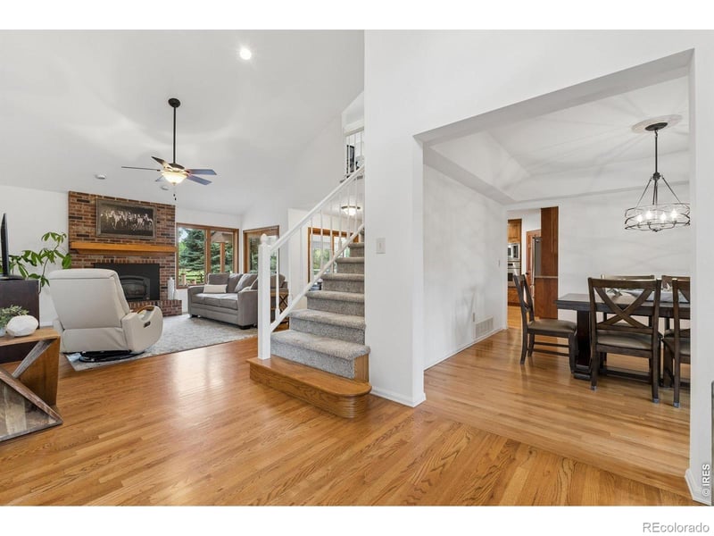 6852 Peppertree Dr, Niwot, CO 80503