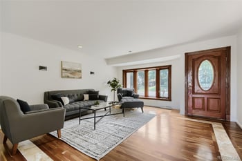 3077 S Rosemary St, Denver, CO 80231