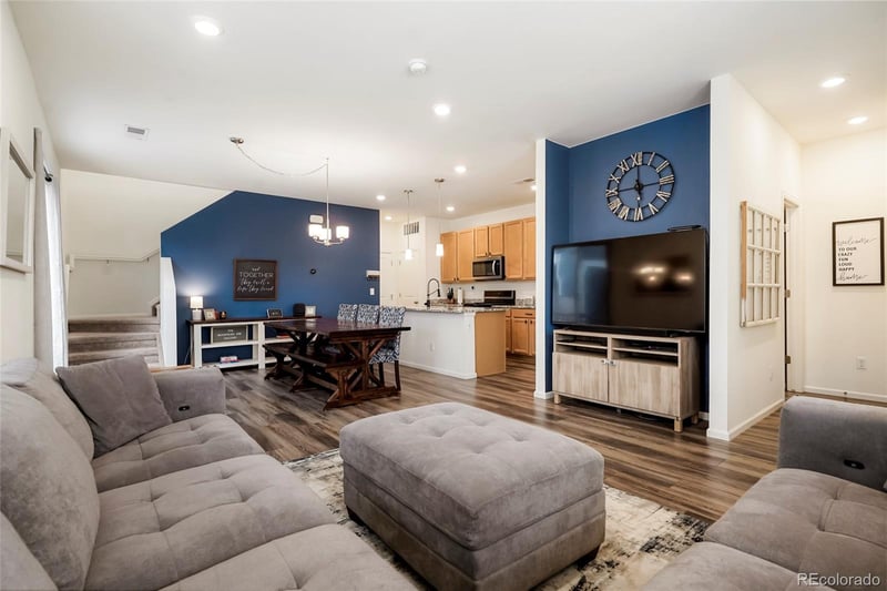 20876 E 61st Dr, Aurora, CO 80019