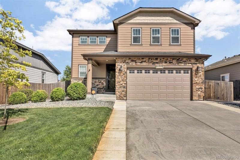 22330 Mansfield Pl, Aurora, CO 80018