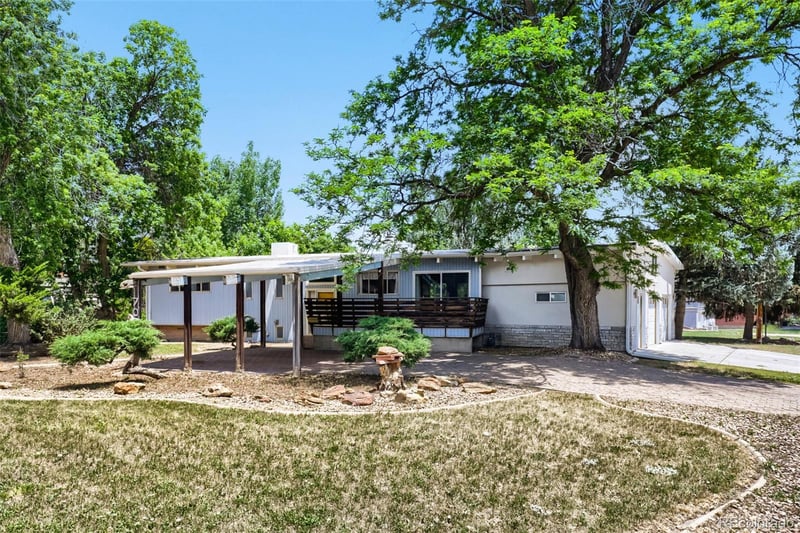 700 Dudley St, Lakewood, CO 80215