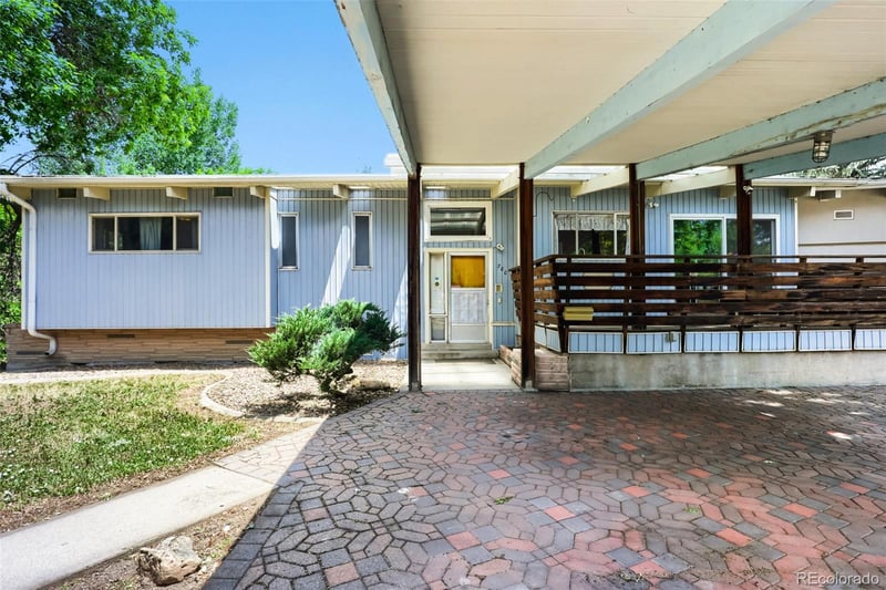 700 Dudley St, Lakewood, CO 80215
