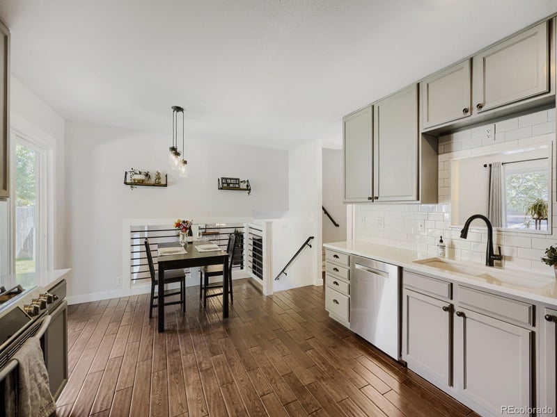 9559 W Eureka Pl, Lakewood, CO 80227