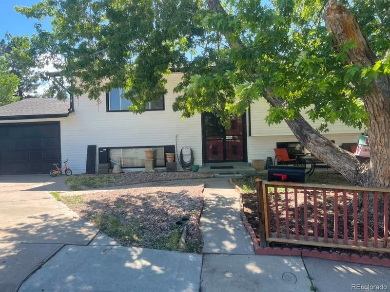 14522 22nd Pl, Aurora, CO 80011