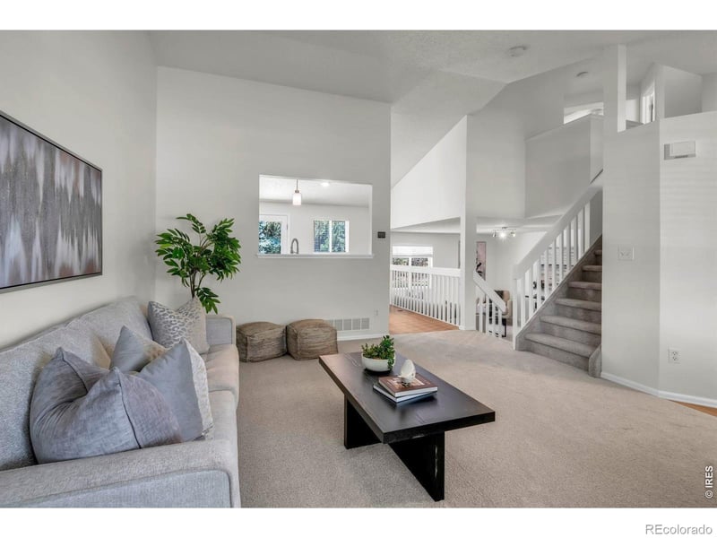 1106 Red Oak Dr, Longmont, CO 80504