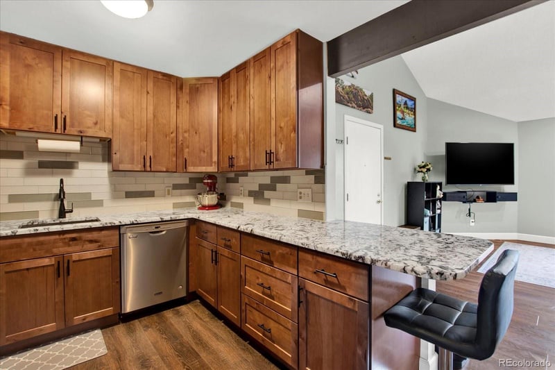 3345 Ammons St #5-202, Lakewood, CO 80227