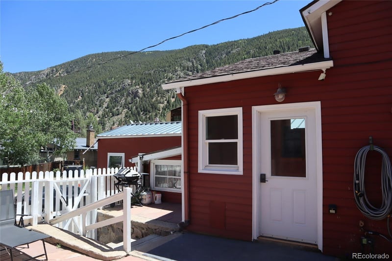 608 5th St #B, Georgetown, CO 80444
