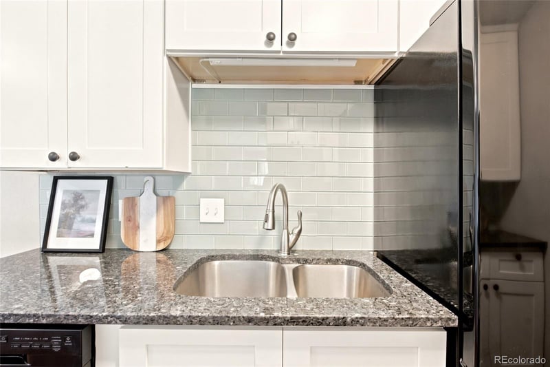 381 Ames St #E203, Lakewood, CO 80226