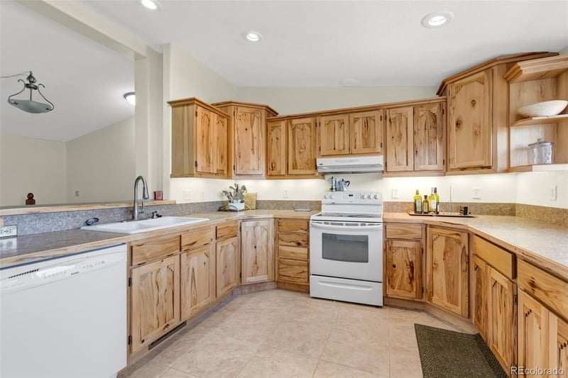 10218 Rodeo Park Dr, Poncha Springs, CO 81242