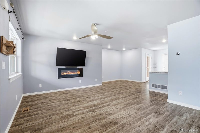 6104 Summit Peak Ct #102, Erie, CO 80516