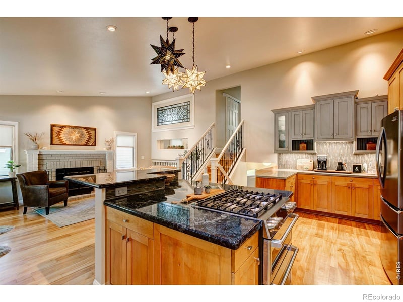 2213 Creekwood Dr, Fort Collins, CO 80525