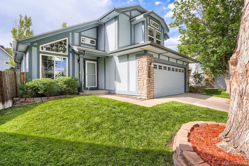 18555 Saratoga Pl, Aurora, CO 80015